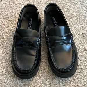 Boys black SPERRY penny loafers size 1